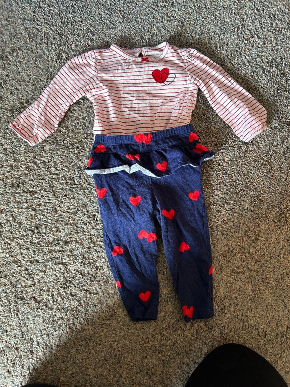 Carter's Valentines Set
